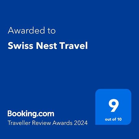 Swiss Nest Travel Apartment Roches Noires Bagian luar foto